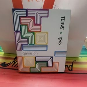 Tetris + Ipsy Game on eyeshadow Palette